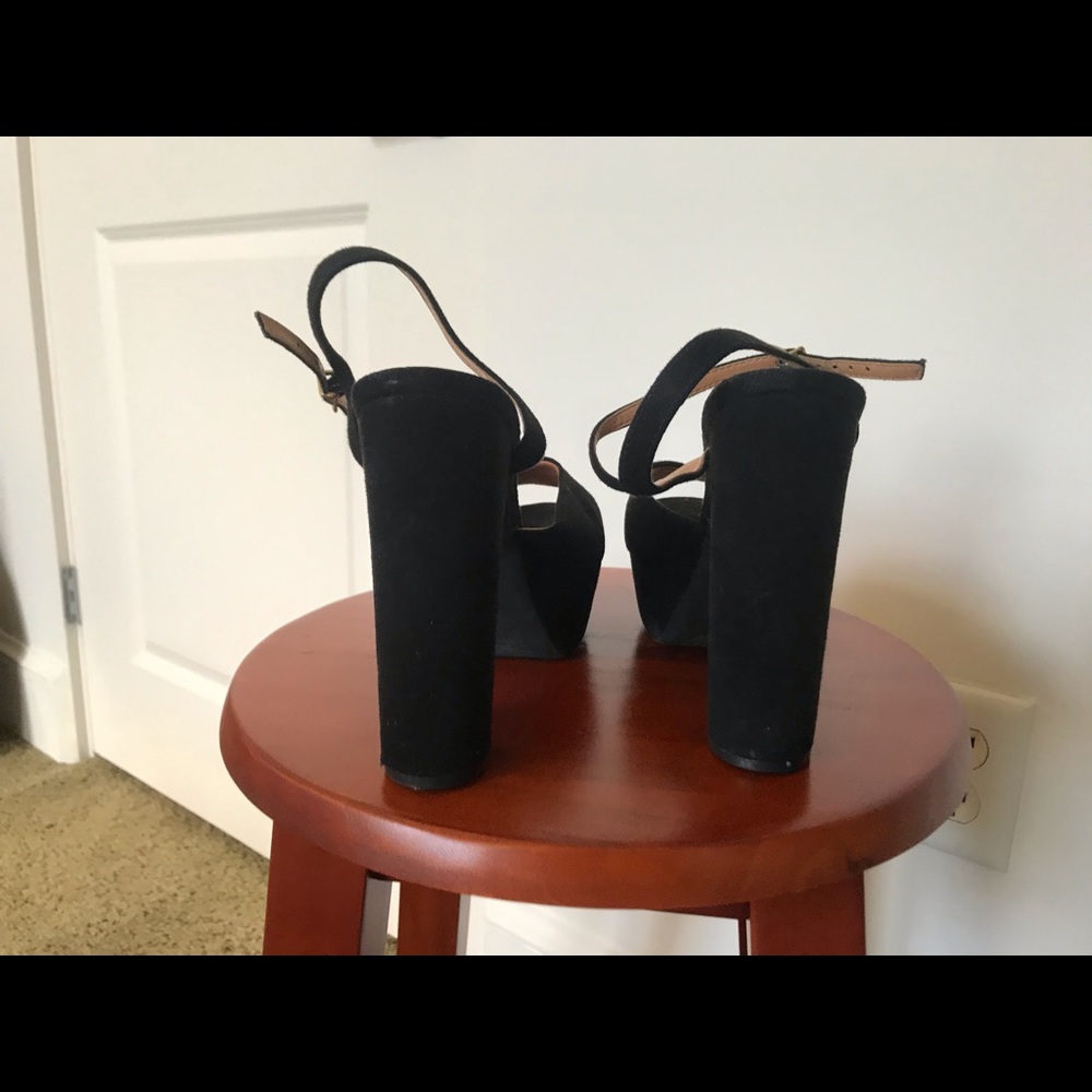 Platform Heels - Picture 3 of 3